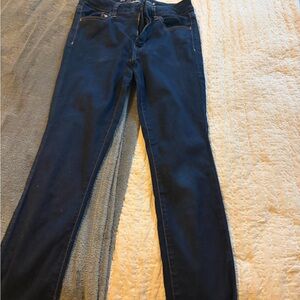 American Eagle NWOT Women’s Dark Blue Stretch Skinny Jeans 8